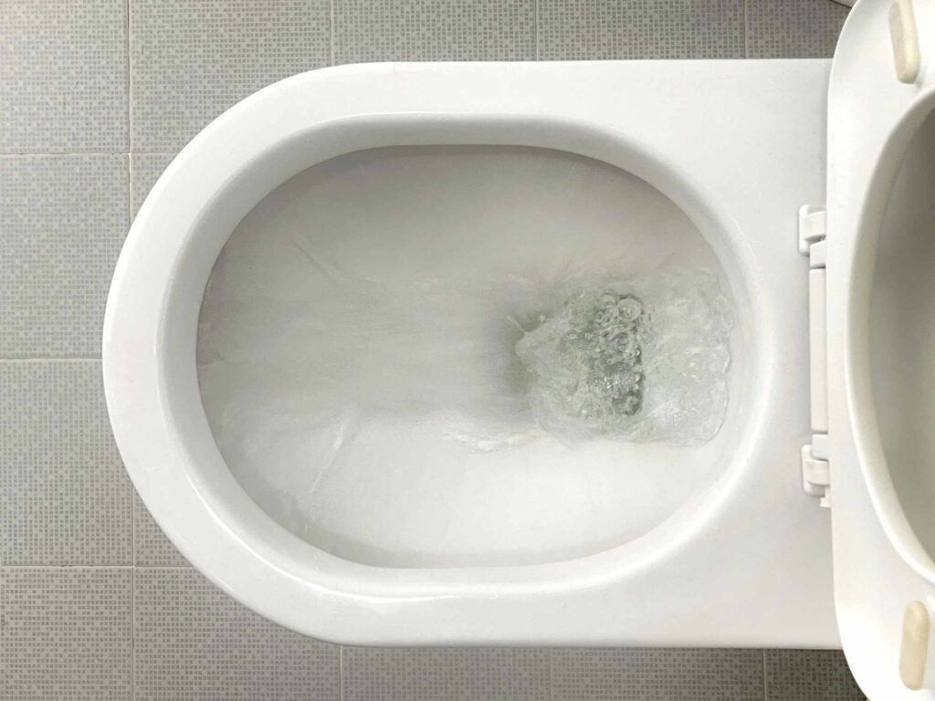 toilet water flowing